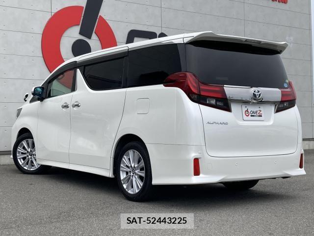 Toyota ALPHARD 2017-11 7452643-15
