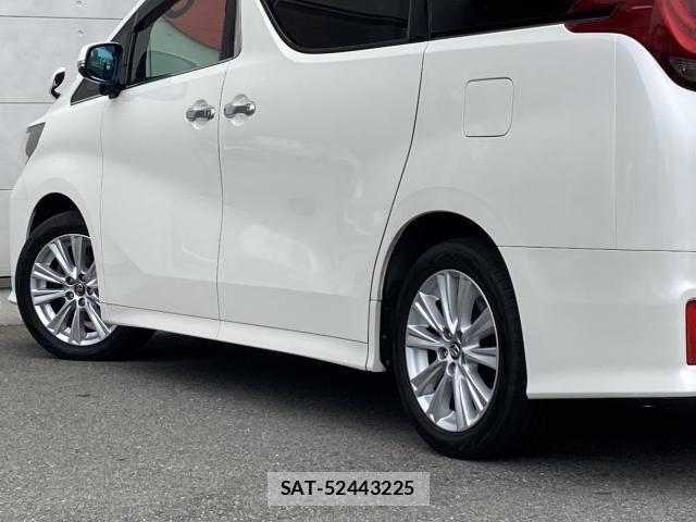 Toyota ALPHARD 2017-11 7452643-16