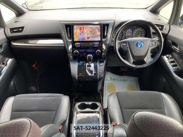 Toyota ALPHARD 2017-11 7452643-2