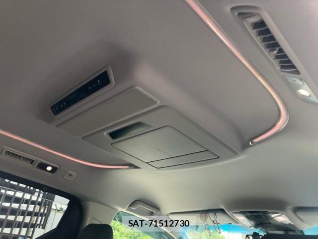 Toyota ALPHARD 2018-04 7452651-13