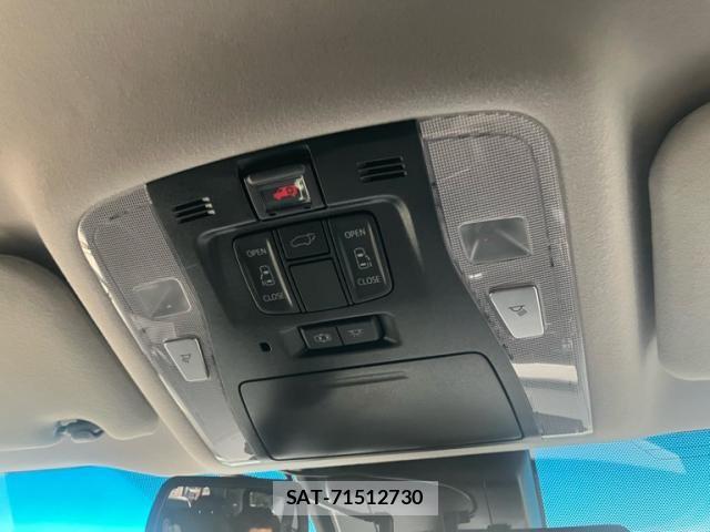 Toyota ALPHARD 2018-04 7452651-20