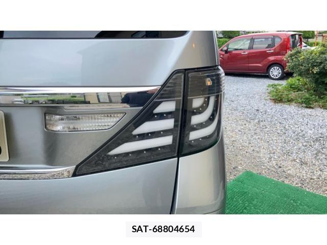 Toyota ALPHARD 2012-02 7452666-28