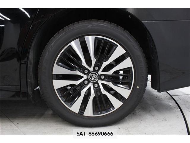 Toyota ALPHARD 2019-06 7452634-24