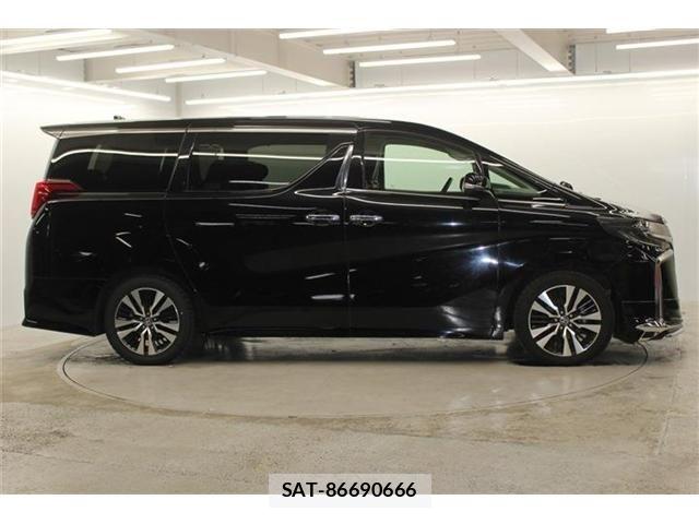 Toyota ALPHARD 2019-06 7452634-3