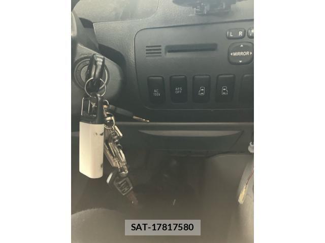 Toyota ALPHARD 2007-04 7452677-10