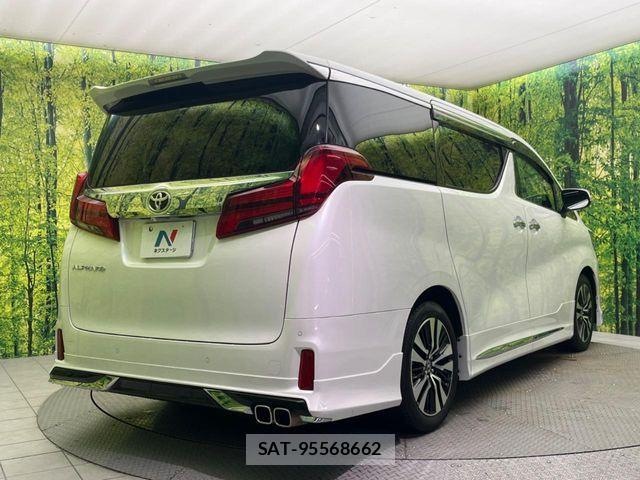 Toyota ALPHARD 2018-06 7452612-17