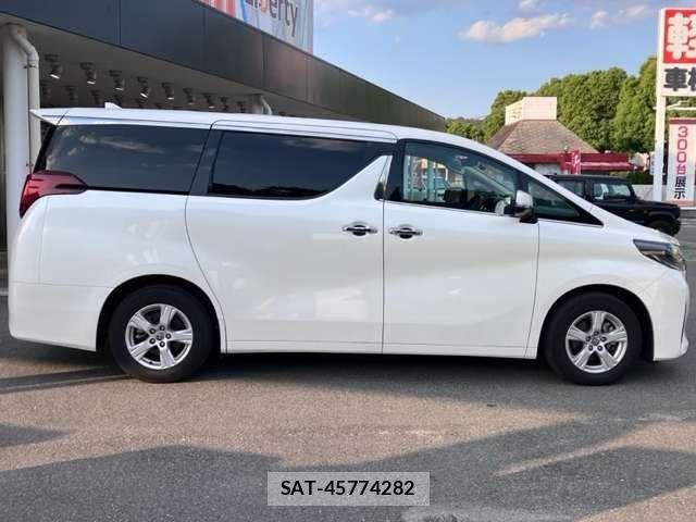 Toyota ALPHARD 2020-08 7452633-7