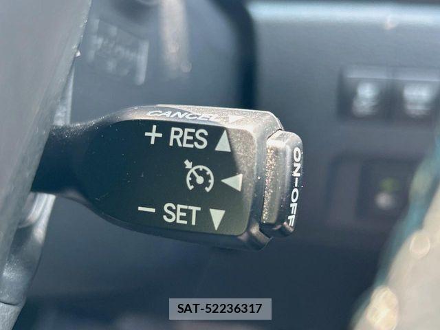Toyota ALPHARD 2013-09 7452664-7