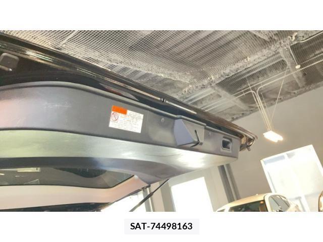 Toyota ALPHARD 2017-09 7452659-19