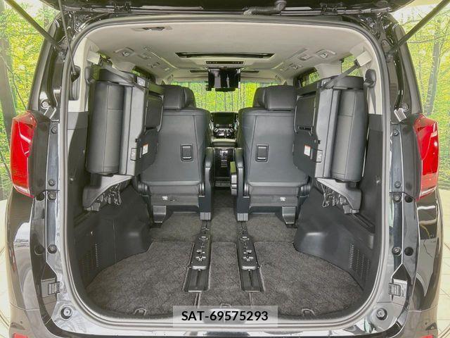 Toyota ALPHARD 2019-01 7452610-10