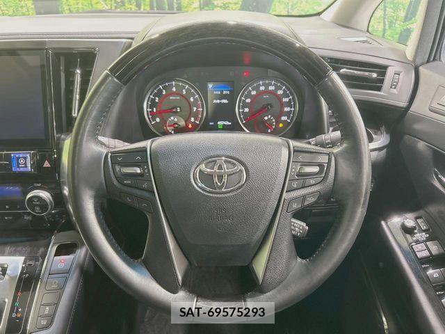 Toyota ALPHARD 2019-01 7452610-11