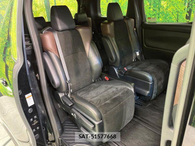 Toyota ALPHARD 2016-11 7452653-8