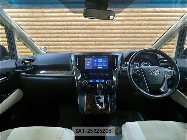 Toyota ALPHARD 2020-06 7499344-2