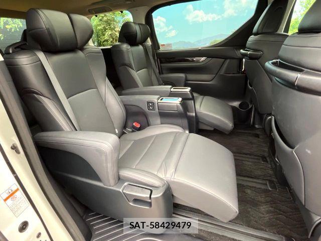 Toyota ALPHARD 2022-04 7508033-7