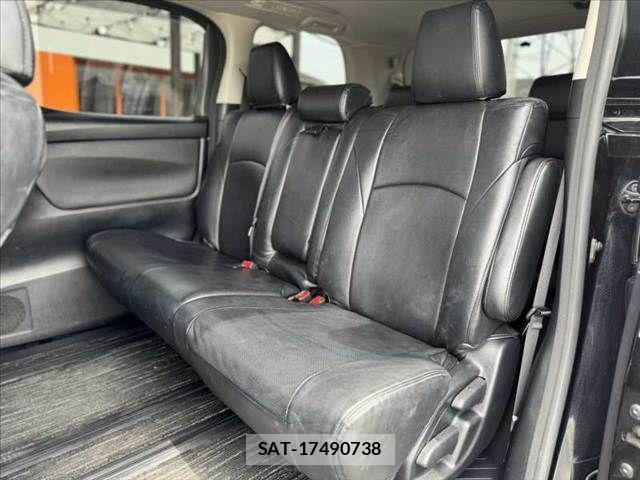 Toyota ALPHARD 2015-03 7499348-17