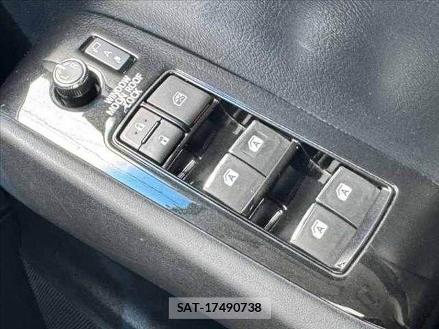 Toyota ALPHARD 2015-03 7499348-28