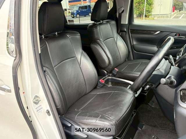 Toyota ALPHARD 2016-10 7499347-9