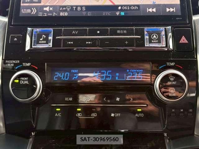 Toyota ALPHARD 2016-10 7499347-23