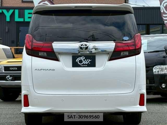 Toyota ALPHARD 2016-10 7499347-5
