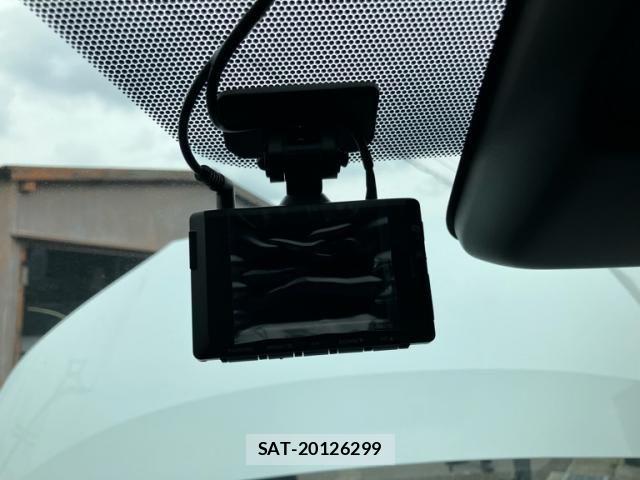 Toyota ALPHARD 2024-12 7508030-20
