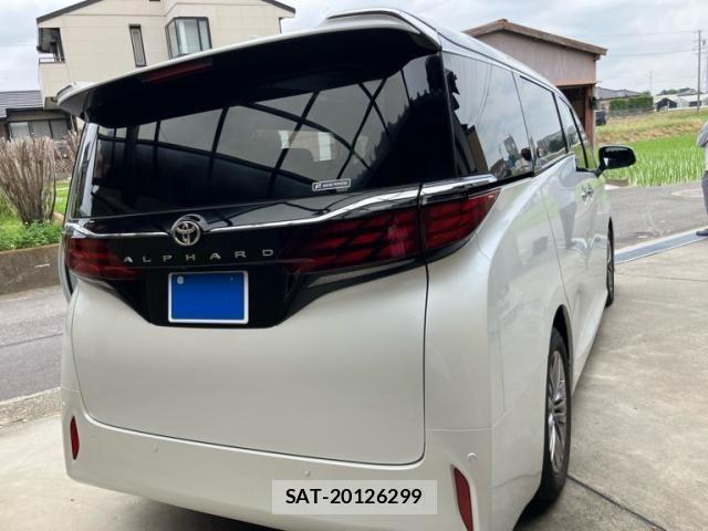Toyota ALPHARD 2024-12 7508030-3