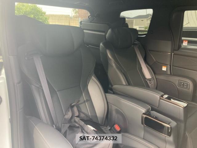 Toyota ALPHARD 2025-10 7499306-12