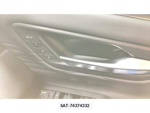 Toyota ALPHARD 2025-10 7499306-23