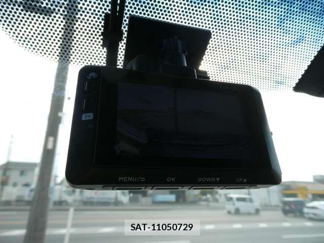 Toyota ALPHARD 2015-12 7499351-3