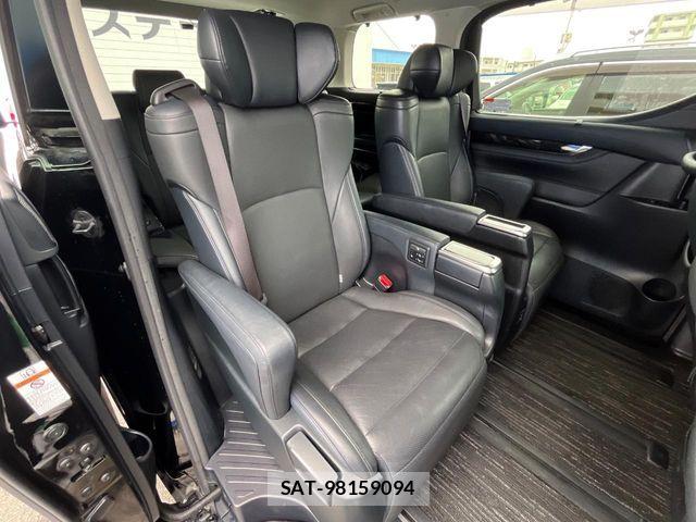 Toyota ALPHARD 2018-03 7499326-9