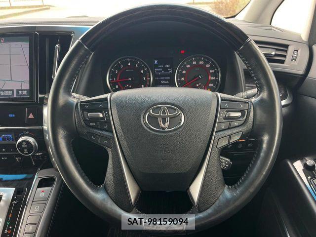 Toyota ALPHARD 2018-03 7499326-12