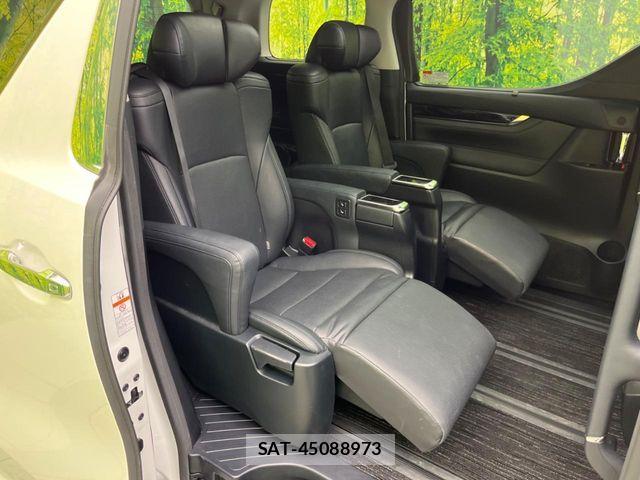 Toyota ALPHARD 2018-11 7499330-8
