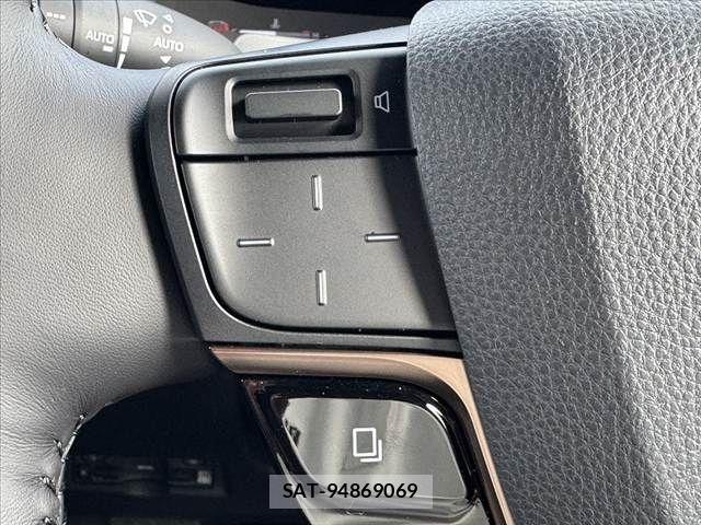 Toyota ALPHARD 2025-06 7508028-21