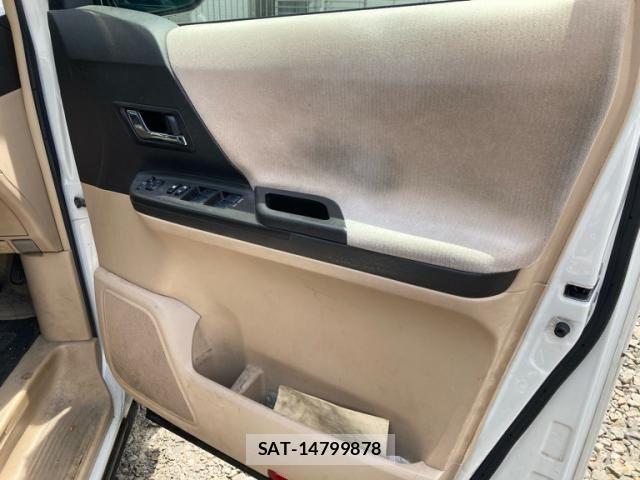 Toyota ALPHARD 2010-04 7499355-12