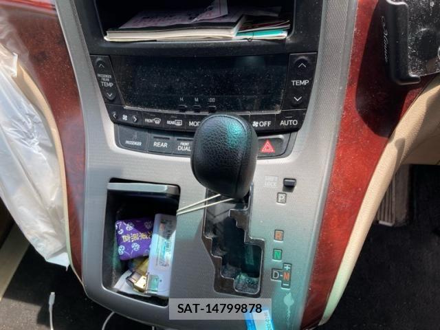 Toyota ALPHARD 2010-04 7499355-27