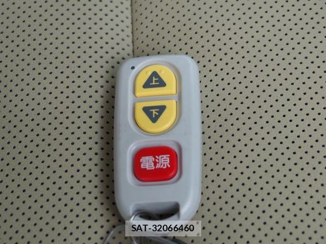 Toyota ALPHARD 2021-01 7508034-10
