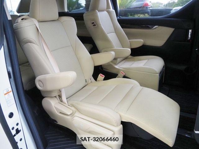 Toyota ALPHARD 2021-01 7508034-15
