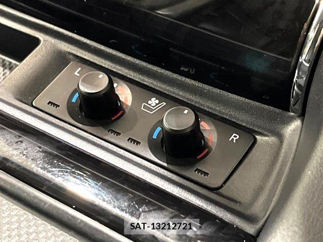 Toyota ALPHARD 2022-03 7499314-6