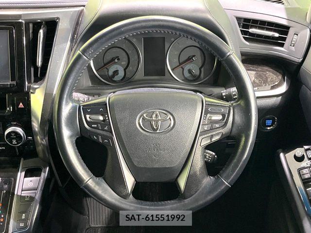 Toyota ALPHARD 2015-03 7499349-11