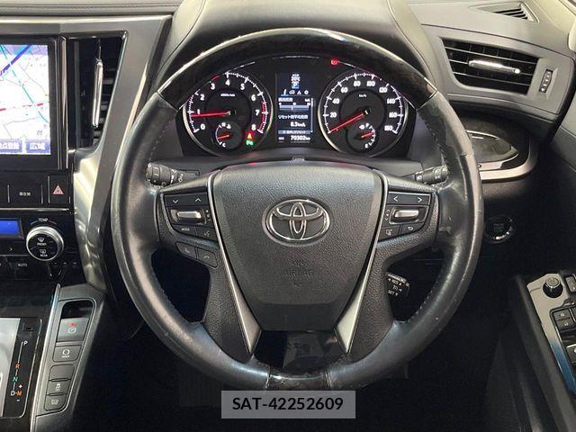 Toyota ALPHARD 2015-12 7499343-11