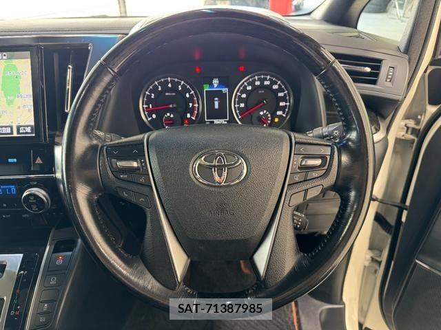 Toyota ALPHARD 2017-03 7508048-12