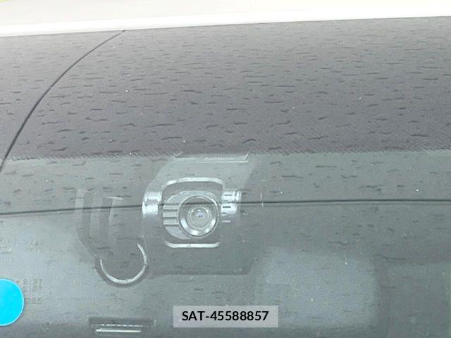Toyota ALPHARD 2017-07 7499339-6