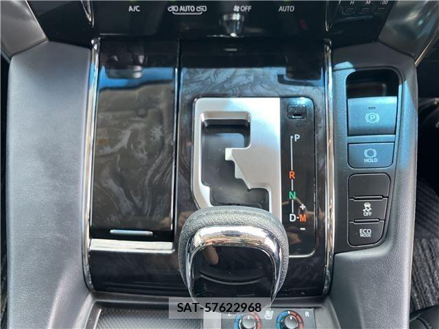Toyota ALPHARD 2020-04 7499333-18