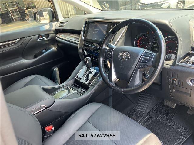 Toyota ALPHARD 2020-04 7499333-2