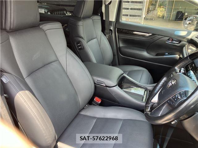 Toyota ALPHARD 2020-04 7499333-7