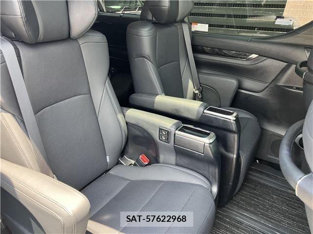 Toyota ALPHARD 2020-04 7499333-8