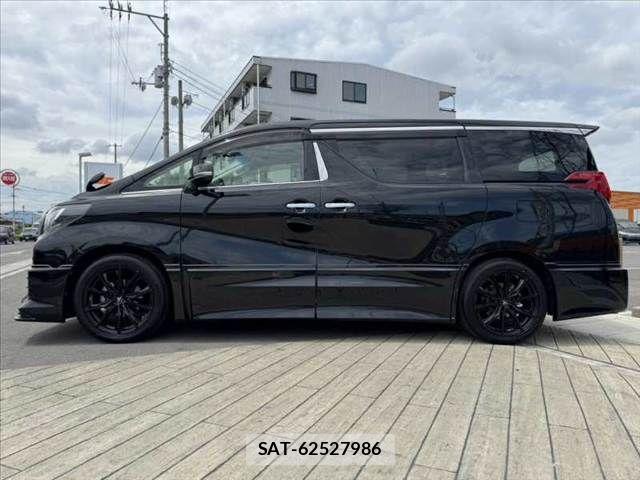 Toyota ALPHARD 2016-08 7499341-10