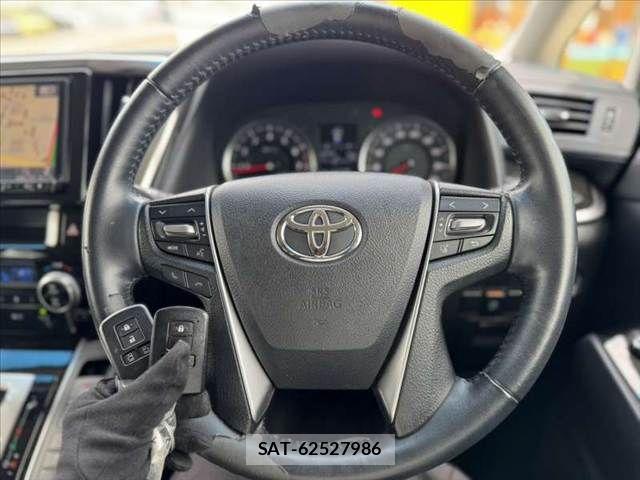 Toyota ALPHARD 2016-08 7499341-5