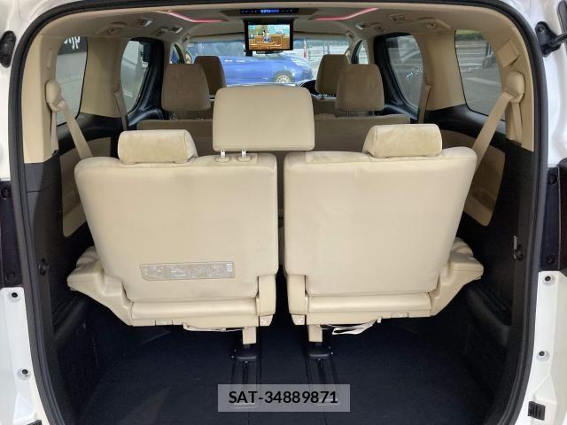 Toyota ALPHARD 2021-11 7561770-29