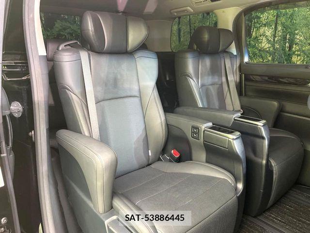 Toyota ALPHARD 2020-04 7561771-7