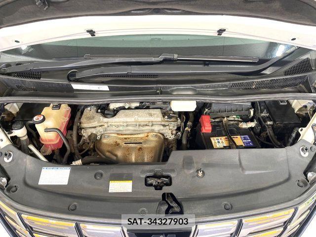 Toyota ALPHARD 2018-01 7561783-18